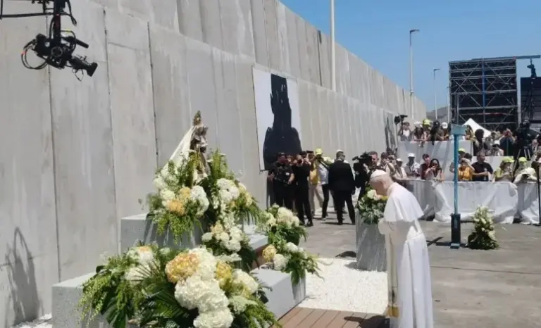 El puerto de Arguineguín se llamará oficialmente Muelle de la Esperanza