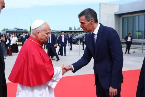 El papa se reúne con Sánchez en la Nunciatura en el segundo encuentro entre ambos