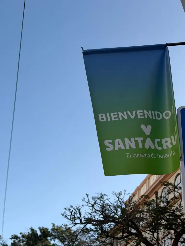 Santa Cruz de Tenerife, engalanada para recibir al papa León XIV. RTVC