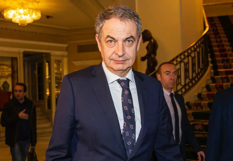 1,3 millones en joyas de Zapatero: zafiros, rubíes, diamantes o un collar de 278.000 euros