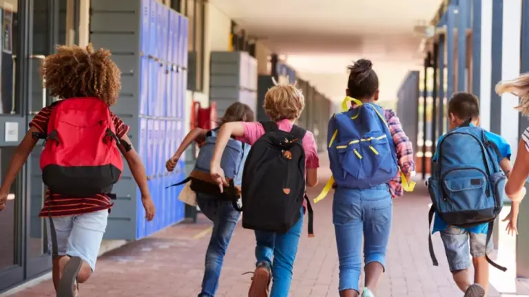 Finaliza el curso escolar para más de 200.000 alumnos en Canarias