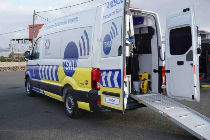Ambulancia de Transporte Sanitario No Urgente que gestiona del Servicio de Urgencias Canario. Imagen Consejería de Sanidad