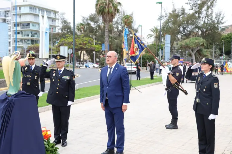 Primera aparición pública del jefe superior de la Policía Nacional desde que su nombre apareciera en al caso Plus Ultra