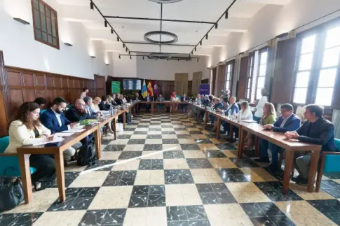 Las universidades públicas canarias se alían para exigir la financiación que fija la ley