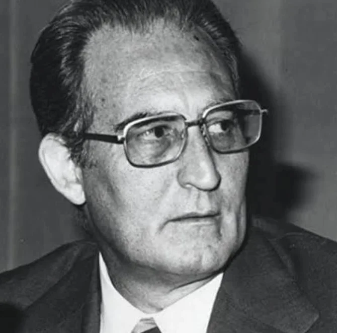 Antonio González González fue químico, investigador y catedrático
