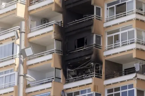 Dos personas mueren en un incendio en Magaluf