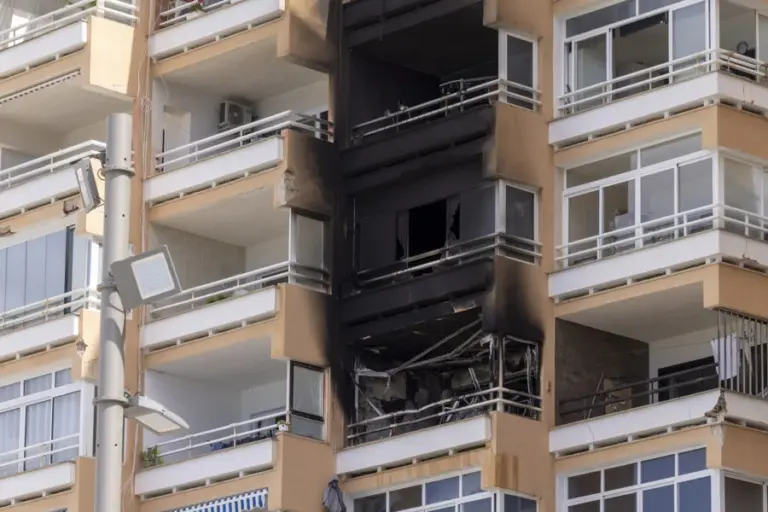 Dos personas mueren en un incendio en Magaluf