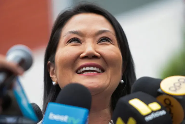 Fujimori confirma triunfo en elección presidencial de Perú, pero Roberto Sánchez no lo reconocerá