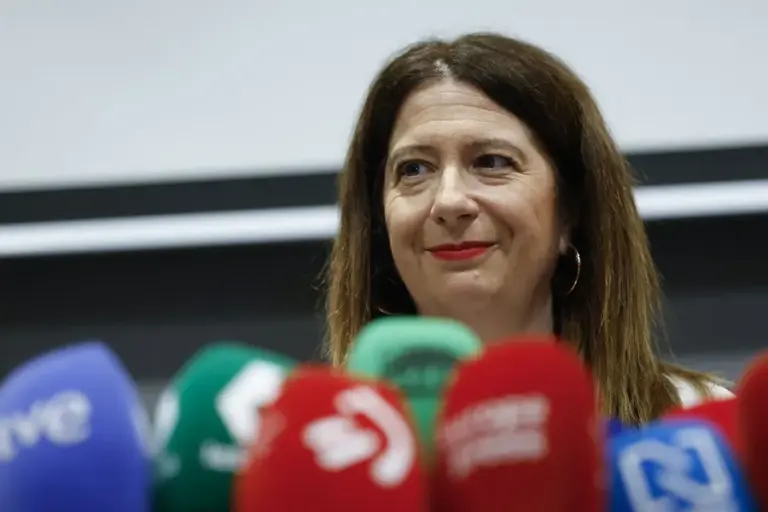 La UCO registra durante diez horas la sede de Tubos Reunidos en Bilbao por el ‘caso Leire Díez’