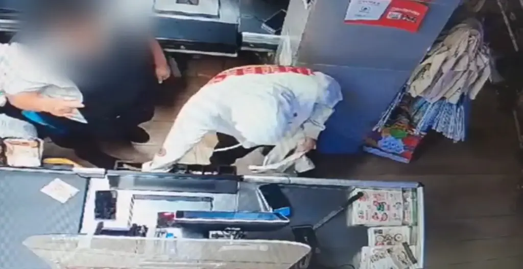 Robo con intimidación en Sardina del Sur, Gran Canaria. Captura de las imágenes de las cámaras de vigilancia