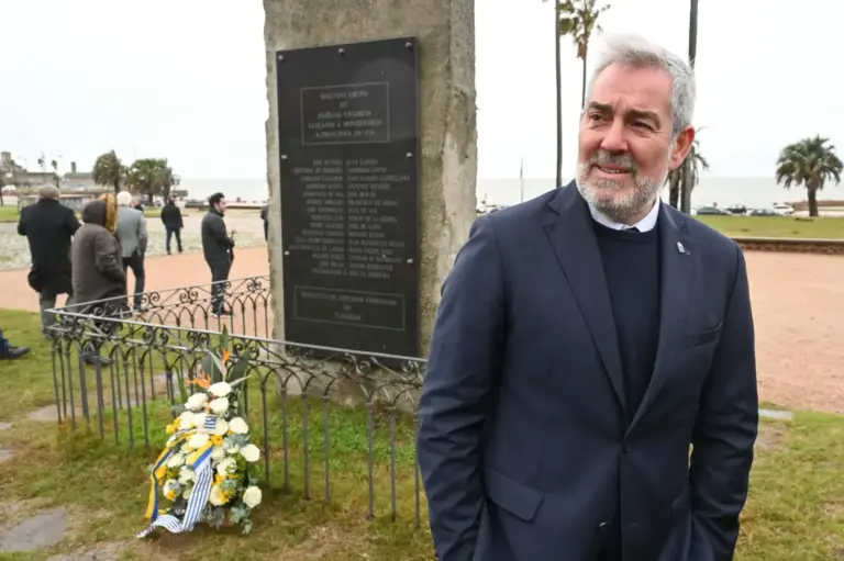 Clavijo inicia su agenda oficial en Argentina para apoyar a la comunidad isleña