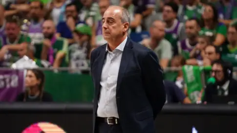Txus Vidorreta toma las riendas del Unicaja tras dejar La Laguna Tenerife