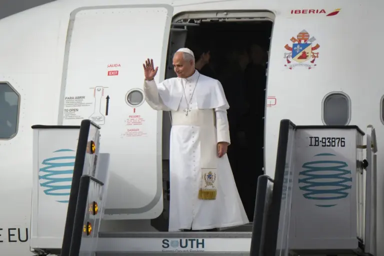 Papa León XIV en directo | El papa León XIV ya está en Tenerife