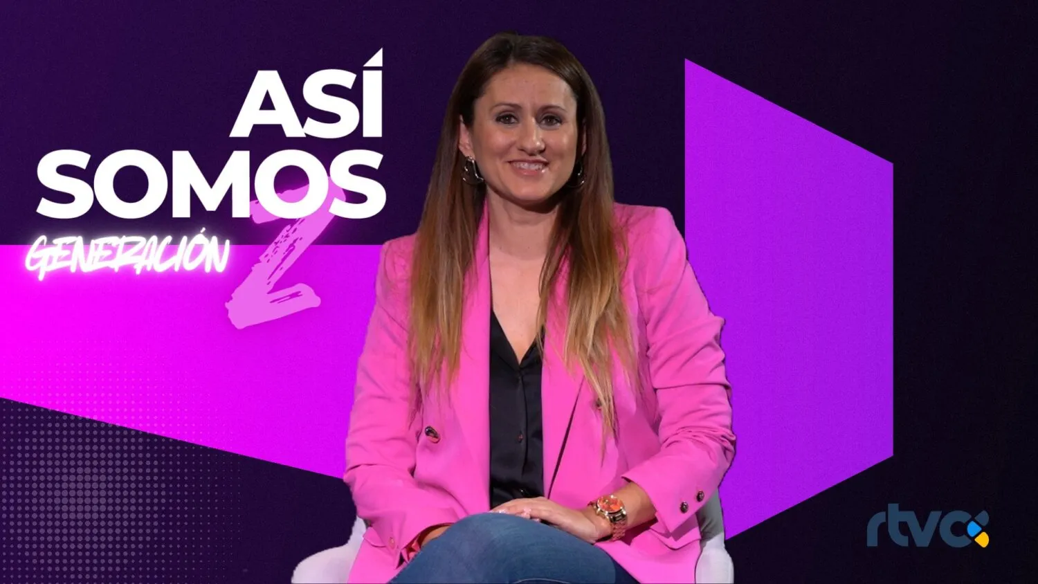 La psicóloga Daida Hernández analiza la disforia de filtro, el impacto de los likes en la autoestima de los jóvenes y la educación emocional.