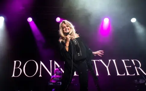 Muere la cantante británica Bonnie Tyler a los 75 años