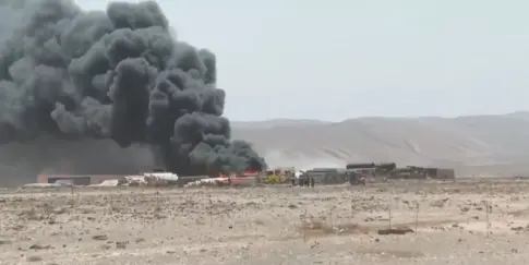Un incendio de neumáticos alerta a los vecinos en Puerto del Rosario