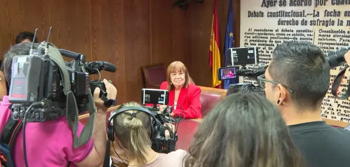 Narbona niega en el Senado cualquier vínculo con el caso Leire
