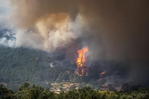 El incendio de Madrid continúa activo y sin estabilizar