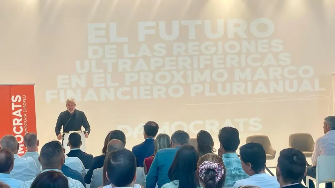 El Partido Demócrata Europeo y Coalición Canaria abordan el futuro de las regiones ultraperiféricas