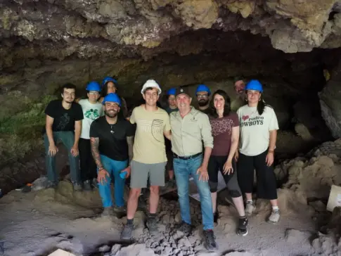 La investigación en la Cueva de Los Cabezazos se amplía a otras cavidades del Barranco de Agua de Dios