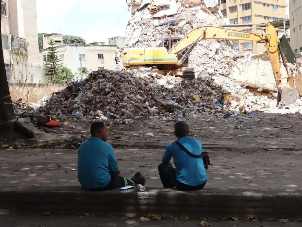 Los terremotos de Venezuela dejan ya más de 5.100 muertos confirmados. Edificios derruidos en Caracas, Venezuela. Europa Press / Contacto / Mario Flores