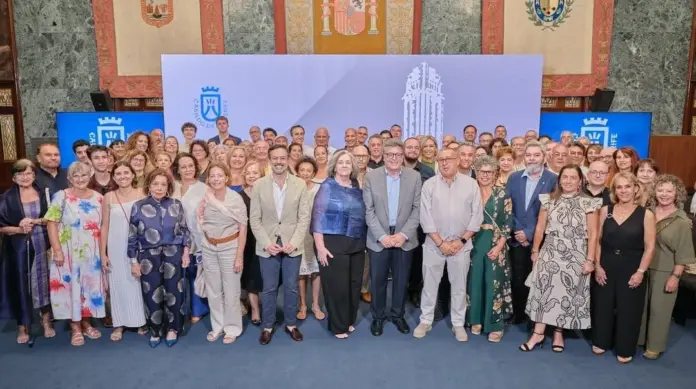 El Cabildo de Tenerife reconoce a los coros que participaron en la misa de León XIV