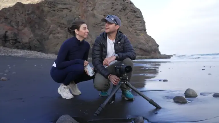 ‘Noveleros’ recorre las playas más recónditas de Canarias