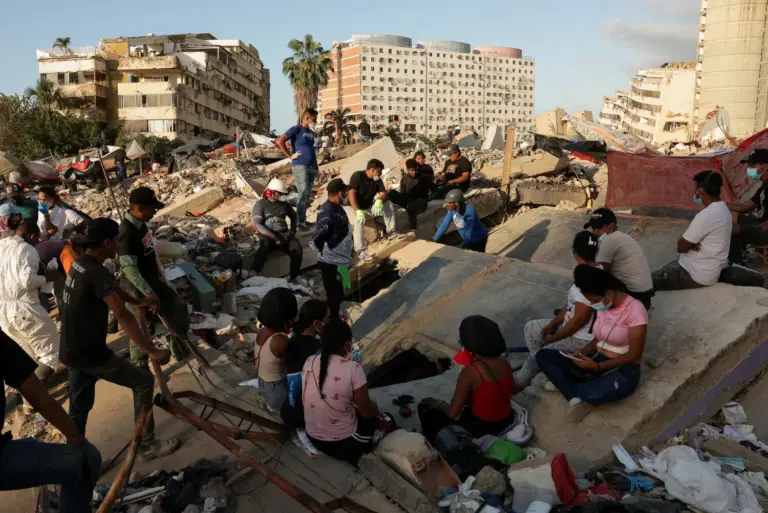 Exteriores eleva a 36 los españoles muertos en los terremotos de Venezuela con 138 desaparecidos