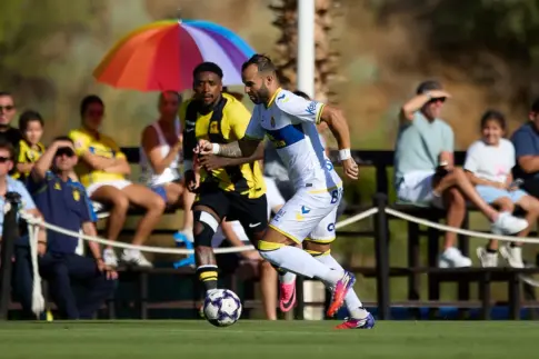 1-2 | La UD Las Palmas pierde un tenso amistoso