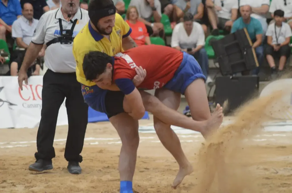 Final a Cuatro de lucha canaria 2026. Imagen: Eduardo Duque