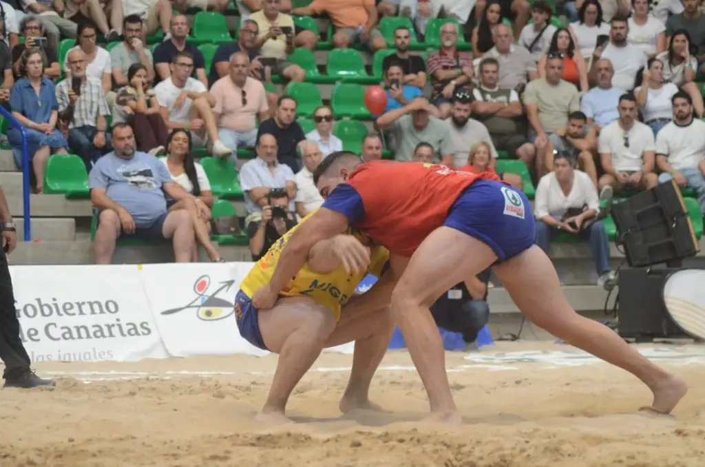 Final a Cuatro de lucha canaria 2026. Imagen: Eduardo Duque