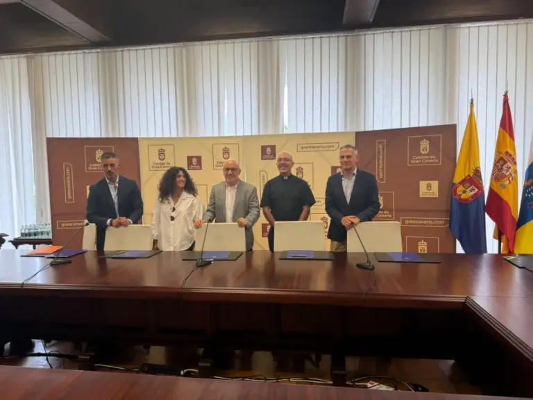 Televisión Canaria firma un convenio para la retransmisión de las Fiestas del Pino hasta 2029