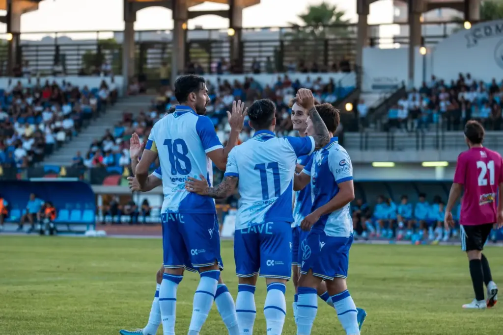 Imagen del último encuentro de pretemporada disputado hasta el momento por el CD Tenerife frente al Marino / CD Tenerife