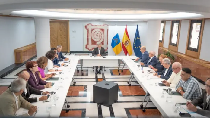 Reunión del Consejo de Política Fiscal y Financiera para debatir el nuevo modelo de Financiación Autonómica / Gobierno de Canarias