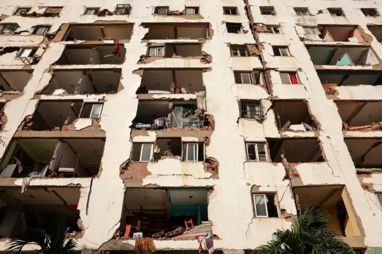 Venezuela mantendrá proceso de reestructuración de su deuda externa pese a los terremotos