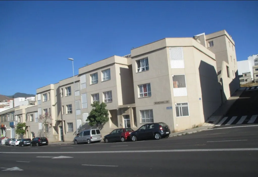Avenida de las Hespérides, en Santa Cruz de Tenerife
