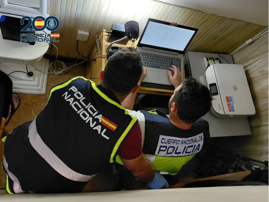 La Policía Nacional ha recogido mucho material de contenido de pornografía infantil / Policía Nacional