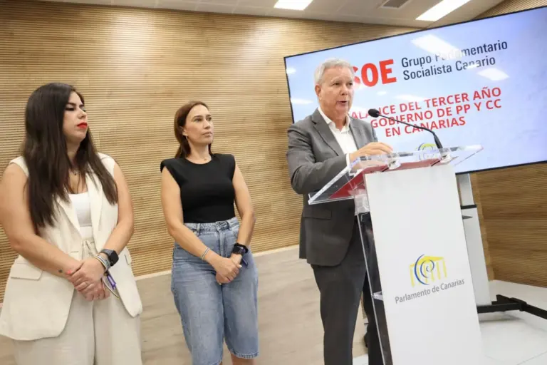 El PSOE sostiene que Canarias ha perdido tres años pese al crecimiento económico