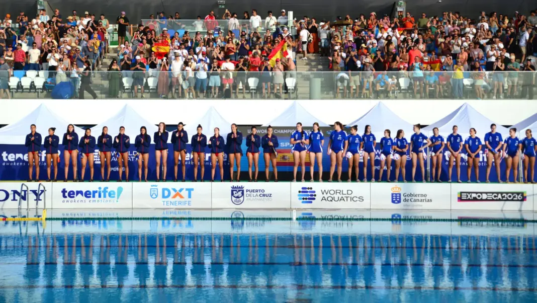 España arranca con autoridad en el Mundial sub-18 femenino de waterpolo de Tenerife