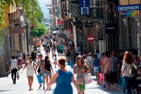 Santa Cruz activa este martes una nueva venta de los Bonos Consumo