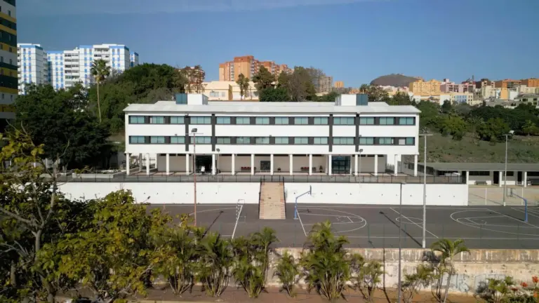 Santa Cruz ofrece formación online con 100 cursos gratuitos para residentes