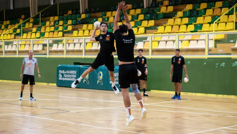 El Balonmano Gáldar Gran Canaria se estrena ante su afición en la Copa de Canarias