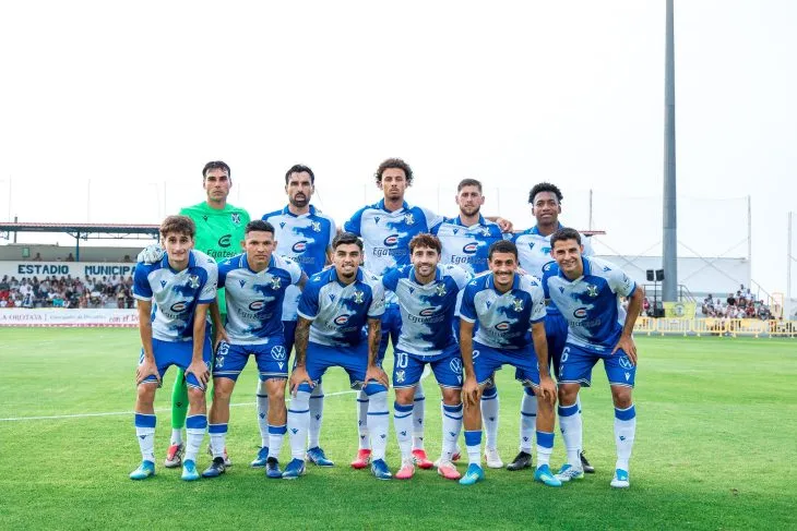 2-2 (4-5). El Cádiz se lleva el Trofeo Teide gracias a los penaltis