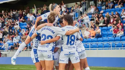 Televisión Canaria ofrece en directo la final del Trofeo Teide entre Costa Adeje Tenerife y Atlético de Madrid