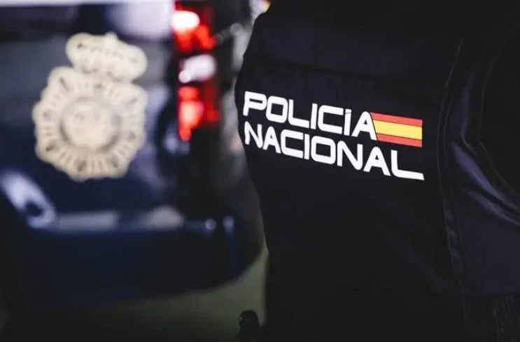 Detenidos en Tenerife acusados de maltratar a su hijo de 2 años en un restaurante