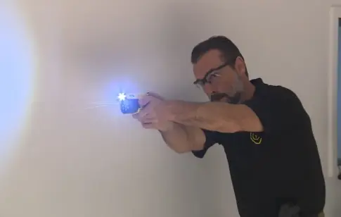 El CSIF exige usar pistolas eléctricas tras un altercado en Las Canteras