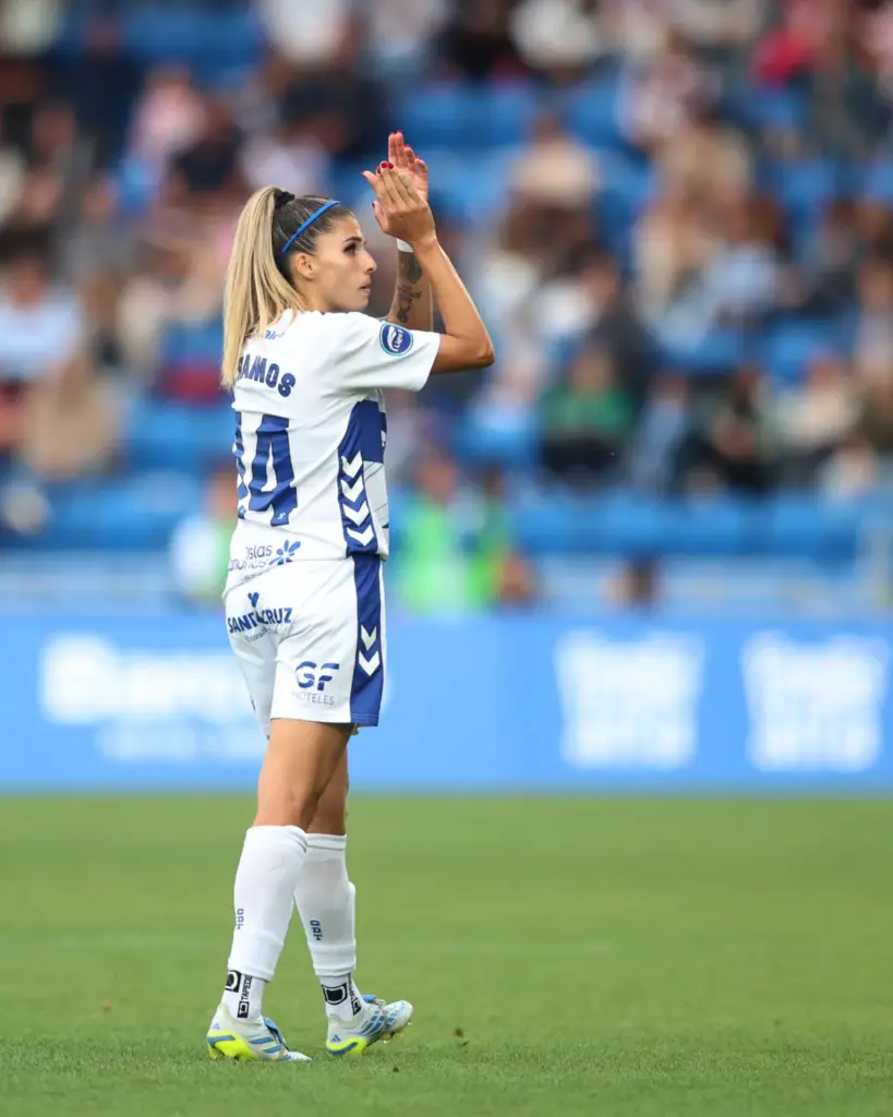 Natalia Ramos cierra su etapa como blanquiazul