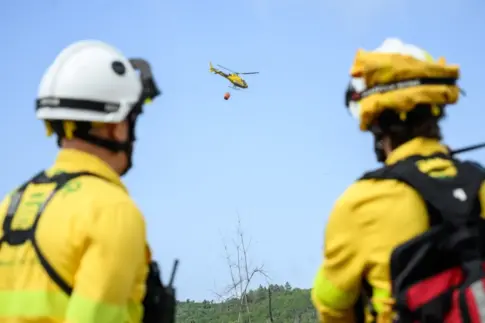 Canarias da por finalizada la alerta por riesgo de incendios forestales en Gran Canaria y Tenerife