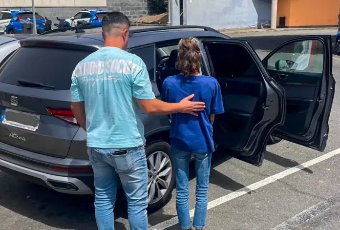 Detienen a una mujer en Arucas que tenía cuatro órdenes judiciales de búsqueda y arresto