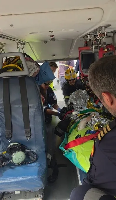 Herido grave un motorista al sufrir una caída en el Diseminado de La Plata